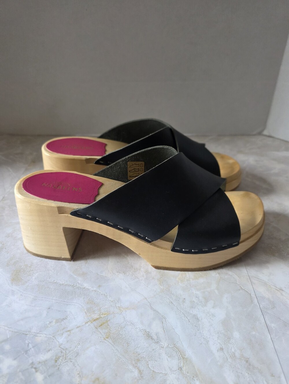 Swedish Hasbeens Stockholm Black Leather Wooden Clog Sandals EU 38 Cross Strap